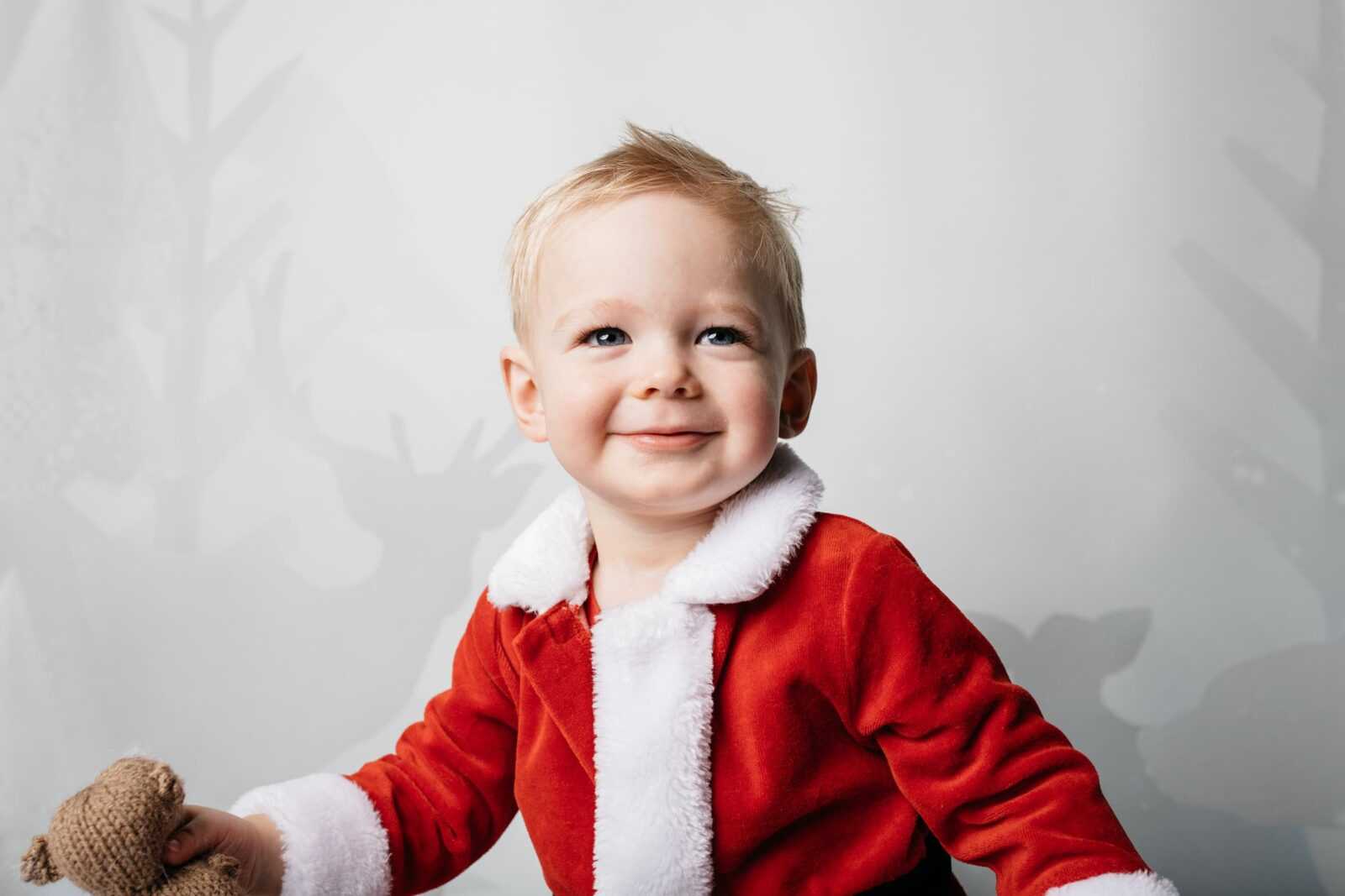 2018 Christmas Photography Sessions for kids in Toronto